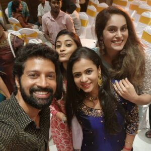 Shrutika Instagram - At the wedding reception of my most favourite and such a dear friend @vijaytvpugazh with the most lovely girl benzy🥰.so happy for both of them,may God bless them with lots of happiness and joy 😍😍😍

#friends #friendslikefamily #happypeople #wedding #reception #cwc #happiness #together #television #tamil #instagood #insta #instagram #picoftheday #instapicture