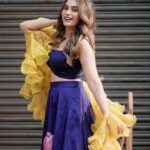 Shrutika Instagram - Colors of joy ! Spread Love.happiness.joy.posotivity! Costume: @malarvikrambridalcouture Photography: @sinty_boy Postwork :@shot_by_panneer Hair @vama_moirangthem Makeup @chisellemakeupandhair #pic #vijaytv #tamil #television #picture #colors #hues #love #positivevibes #spreadjoyandlove #spreadpositivity #live #laugh #happy #instagood #insta #instagram #instalike #instamood #india
