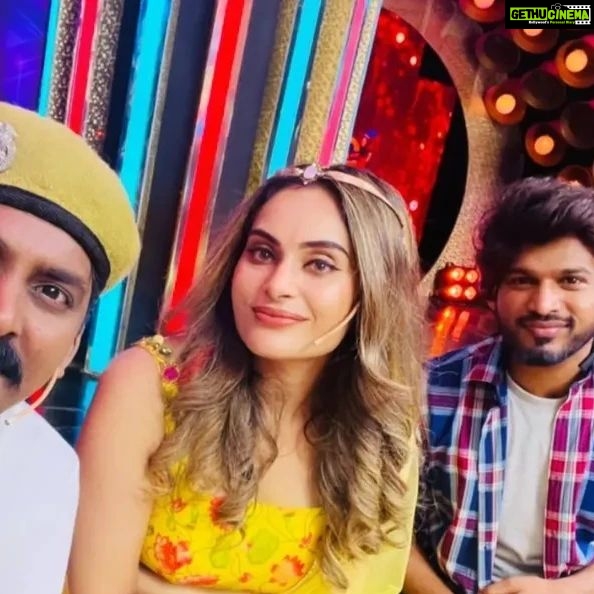 Shrutika Instagram - #cwc3 #cwc #cwcseason3 #cookuwithcomali3 #cooking #team #together #funpeople #happy #happiness #cook #joy #funny #reality #tamil #realtyshow #instagood #instagrammers #insta #instalove #instagram #instagramers #vijaytelevision