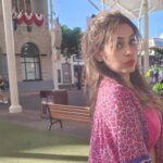 Shrutika Instagram - Bulbu moment : last pic thought it was a pic was gtng ready to pose and it was a video..when I was rdy with the pose camera was off🙄 #movieworld #goldcoast #australia #aussie #dc #superman #catwoman #joker #harleyquinn #parade #wonderwoman #character #characters #disneycharacters #themepark #pink #love #excited #post #insta #instagood #instagram #instalike #vacaymode #vacay #vacation #vibe #goodvibes