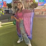 Shrutika Instagram - Bulbu moment : last pic thought it was a pic was gtng ready to pose and it was a video..when I was rdy with the pose camera was off🙄 #movieworld #goldcoast #australia #aussie #dc #superman #catwoman #joker #harleyquinn #parade #wonderwoman #character #characters #disneycharacters #themepark #pink #love #excited #post #insta #instagood #instagram #instalike #vacaymode #vacay #vacation #vibe #goodvibes