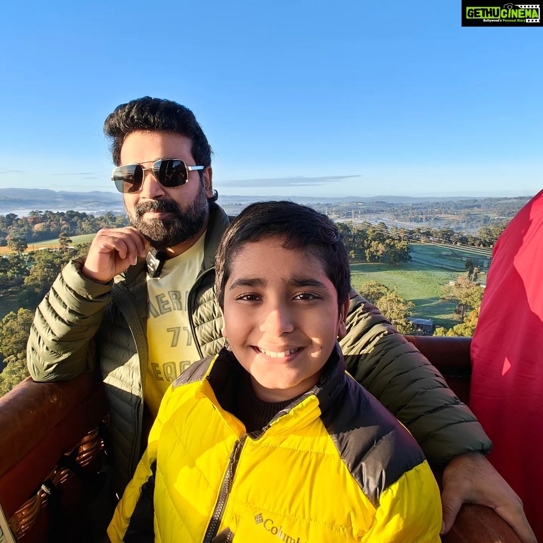 Shrutika Instagram - This early morning hot air balloon ride with the view of the sunrise was bliss and breakfast @yaravalley was picturesque.This whole place #yaravalley was like a poster so totally luvd the suburbs @australia #hotairballoon #yaravalley #australia #sunrise #scenic #poster #nature #instagood #instagram #post #breakfast #vacation #beautifuldestinations #beautifulplaces #aussie #globalballooningaustralia #hotairballoon#melbourne Yarra Valley Chocolaterie & Ice Creamery