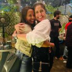 Shubhaavi Choksey Instagram - Happy birthday @snehanamanandi I love you @dishaparmar @nakuulmehta @niveditabasu @ajay.nagrath @prakrutikasparsh & love you more @harshal_82 #birthday #celebration #love #blessed #🧿 Vice - Global Tapas Bar