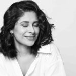 Shubhaavi Choksey Instagram - Smile from within, it surely is the best medicine ❤️ 📸 @ananndsampat 💄 & 💇‍♀️ @sandybeauti 👗 @jaferalimunshi ❤️ @anjalivuduta @ankurghatge_ @greenlight__media 📍 @backstage_mumbai #blackandwhitephotography #simple #me #2022