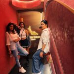 Shubhaavi Choksey Instagram - Charlie’s Angels 🔥 @iam_ejf @sonyaaayodhya #girlgang #friends #blessed #2022