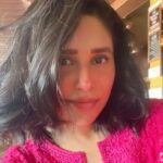 Shubhaavi Choksey Instagram - Beach hair … Messy hair 🌊 #goadiaries #2022