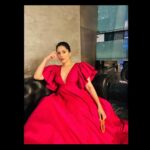 Shubhaavi Choksey Instagram - “I want people to see the dress, but focus on the woman” Vera Wang Styled by @jaferalimunshi Outfit customised by @shanelounen Makeup by @zaid_ars92 Hair by Farida Clicked by @ankurghatge_ & @monthakur91 I Love You for many things ❤️ #style #fashion #woman #2022