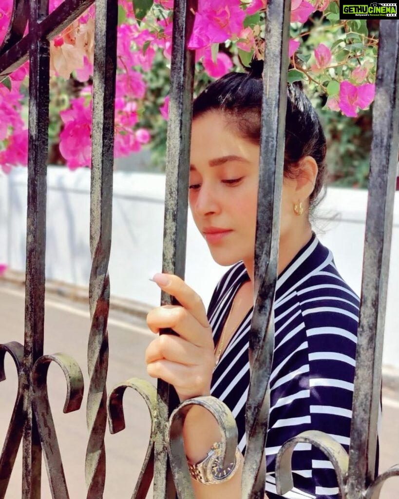 Shubhaavi Choksey Instagram - I'm not someone who went to acting school - I was just out of the gate, doing it. -- Natasha Lyonne #goadiaries #2022