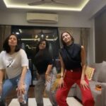 Shubhaavi Choksey Instagram - Is this trending???? Errr… now it will 💃🏻💃🏻 @iam_ejf @aakanshashukla0803 #friendship #crazy #blessed #reelitfeelit #2022