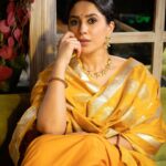 Shubhaavi Choksey Instagram - “The absence of flaw in beauty is itself a flaw.” —Havelock Ellis Photographed by @shotbyrohitdey Jewellery by @totapari1 Outfit courtesy @myshka_fashion Makeup & Hair by @amuthevar Location courtesy by @younion_mumbai @zkalra PR managed by @oceanmediapr Jewellery Collab courtesy by @aaira_narula Outfit collab courtesy by @rimadidthat Styled by @rimadidthat & @shubhaavi #indian #fashion #ethnic #style #2022