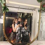 Shubhaavi Choksey Instagram - My darlings ❤️❤️🧿🧿 @iam_ejf @sonyaaayodhya #mygirls #friendslikefamily #blessed #2021