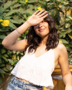 Shweta Basu Prasad Instagram - 🌼
📸 @areesz