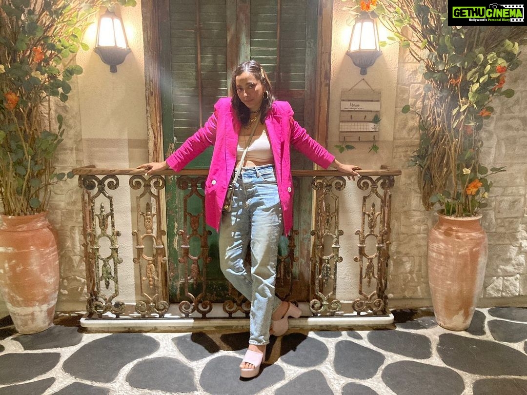 Shweta Basu Prasad Instagram - More birthday dump 🦄🦋 11.1.2023 Mumbai, Maharashtra