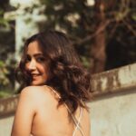 Shweta Basu Prasad Instagram - 🌼 📸 @areesz
