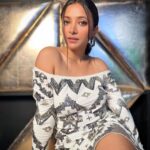 Shweta Basu Prasad Instagram - #indialockdown promotions . Stylist @anokha_ann HMU @khan_do_makeup Outfit @ksonchhatraa Jewellery @alasajewels @ascend.rohank Assistant stylist @ajinkya_abraham Managed and photographed by @iamwolfienair . . #shwetabasuprasad #zee5