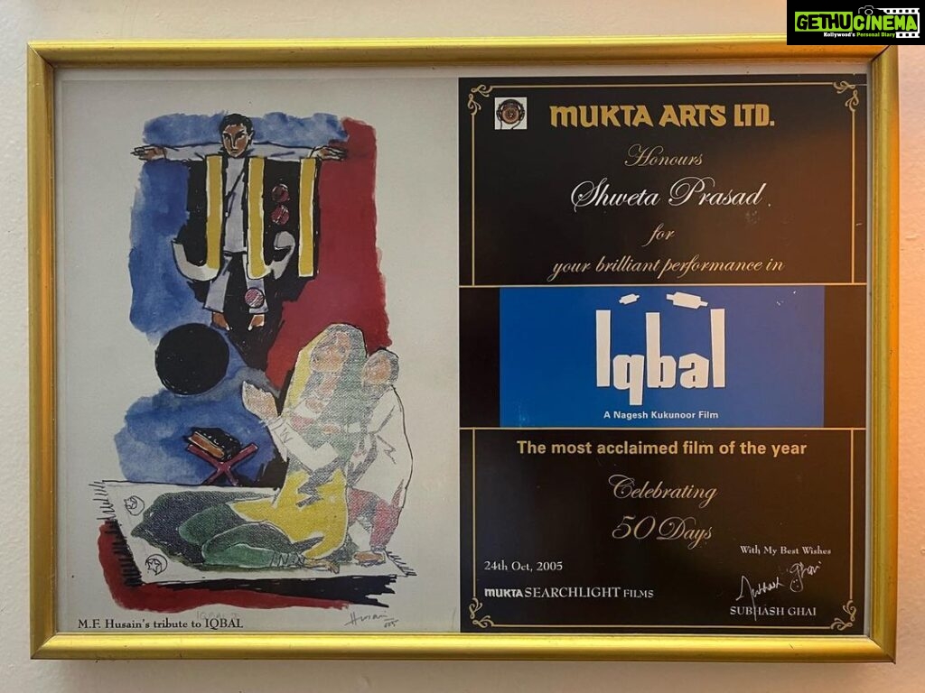 Shweta Basu Prasad Instagram - In 2005 #mfhussain sahab was very moved by our film Iqbal, and made a series of paintings which were auctioned and the proceeds of the sale were donated for the underprivileged. . Although through my character in the film, it gives me great joy to be part of Hussain sahab’s paintings :) . Happy birthday M F Hussain sahab . The copy of his painting, for Iqbal, on my ‘50 successful days in theatre’ certificate. . @shreyastalpade27 @subhashghai1 @rahul77 @meghnaghaipuri_official @nageshkukunoor @sudeepchatterjee.isc @naseeruddin49 . #iqbalfilm #mfhussain