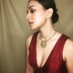 Shweta Basu Prasad Instagram - Alexa, play Bole Chudiya 🎶 . . Diwali • 2022 . #diwali #diwali2022 Mumbai, Maharashtra