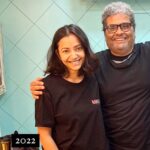 Shweta Basu Prasad Instagram - Warmest hugs since 2002 Happy birthday Vishal uncle 😘 @vishalrbhardwaj