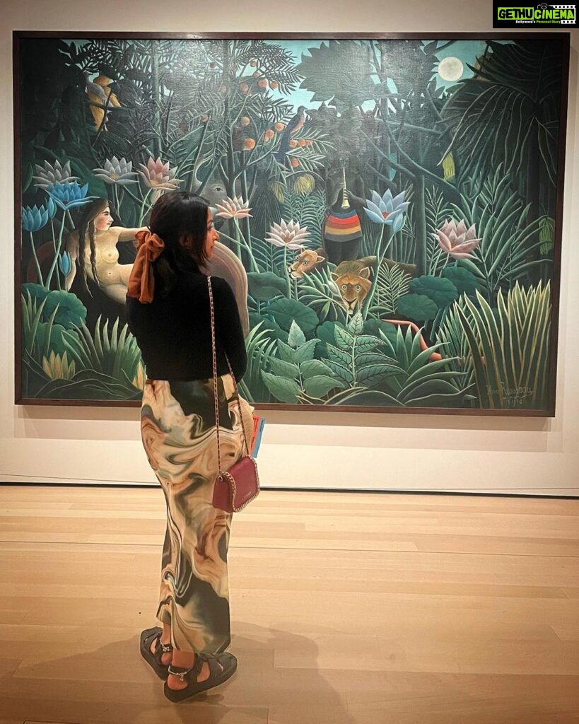 Shweta Basu Prasad Instagram - Museums of New York need a special mention. Squeezed 3 museums during my trip: Brooklyn Museum MOMA Museum of modern art And my favourite MET Metropolitan museum of art. Featured in the post: 1. The dream by #henrirosseau 1910 (moma) 2. An interesting game by #frederikarthurbridgman 1881 (Brooklyn museum) 3. Zen for film by #namjunepaik 1965 (moma) 4. The persistence of memory by #salvadordali 1934 (moma) 5. The lovers by #renemagritte 1928 (moma) 6. MET 7. Winter (bronze sculpture, France) by #jeanantoinehoudon 1787 (MET) 8. American Flag (moma) 9. Girl with a mandolin by #pablopicasso 1910 (moma) 10. Irises and roses by #vincentvangogh 1890 (moma) . . Also, a special mention to the #thierrymugler exhibition that was on going at The Brooklyn museum. Outstanding works! . . @brooklynmuseum @themuseumofmodernart @metmuseum #museums #museumsofnewyork #newyork #brooklynmuseum #moma #metropolitanmuseumofart #metmuseum #momamuseum New York City