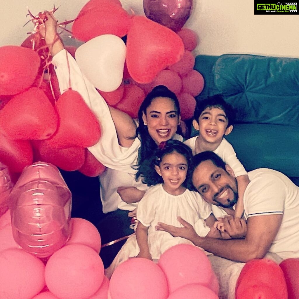 Shweta Bhardwaj Instagram - Happy valentines 2023 from us to ever one in the universe spread love ❤️ love love love more love