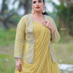 Shweta Menon Instagram - Always love to work with u my sweet sister 💞💞💞💞💞💞💞💞💞💞💞💞 Actress @shwetha_menon Makeup Artist @avinash_s_chetia @sonybaby156 Stylist @tharunya_vk Shots @3leaf_photography 💃💃💅💅💄💄💋💋❤️❤️🌹🌹💕💕💓💓💗💗💖💞💞🥰🥰😍😍😘😘🧿🧿🙏🙏