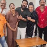 Shweta Menon Instagram – ശംഭോ മഹാദേവ!!! 

@mohanlal @actor.sidhique @babu_.chandran._ @baburajactor @sudhirkaramana @rachananarayanankutty @shwetha_menon Kochi, India