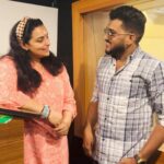 Shweta Menon Instagram - What a fabulous evening with actress @shwetha_menon , a very fun and comfortable actress in the Malayalam film industry! Every time I watch her and speak with her, I become a bigger fan. ✨ 🎥 @abhinav_editor