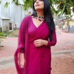 Shweta Menon Instagram – What A Beauti ………..
I Always Love To Work With U My Sweet Sister 
Actress @shwetha_menon 
Makeup Artist @avinash_s_chetia 
@sonybaby156 
💃💃💅💅💄💄💋💋💝💝💞💞💗💗💕💕💓💓💖💖😘😘🥰🥰😍😍🌹🌹❤️❤️🧿🧿🙏🙏
Makeup and Hair style………
Working Time……….
Shooting Is Going On………… Ernakulam City, Kerala