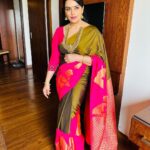 Shweta Menon Instagram - Morning 🌞Inauguration Time From Calicut Makeup Up For My Sweet Sister 💝💝💝 Actress @shwetha_menon Makeup artist @avinash_s_chetia @sonybaby156 Outfit @vybhadesignerstudio Jewellery @kaya_online_ Stylist @tharunya_vk 💃💃💅💅💋💋💄💄❤️❤️🌹🌹💞💖💖💕💕💝💝💗💗💓💓😘😘🥰🥰😍😍👰‍♀️👰‍♀️🧿🧿🌾🌾🙏🙏🛕🛕 Calicut City, Kerala;