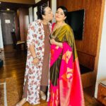 Shweta Menon Instagram - Today morning Inauguration time from Calicut..Make up for my sweet sister @shwetha_menon Stylist : @tharunya_vk Outfit : @vybhadesignerstudio Jewellery: @kaya_online_ Makeup artist @avinash_s_chetia @sonybaby156 Actress @shwetha_menon 💕💕💕💕💕💕💕💕💕💕 Calicut City, Kerala;
