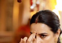Shweta Menon Instagram - @shwetha_menon MUA @mukeshmuralimakeover Stylist @sanliya_sabu Jewellery :@anokhi_priyakishore Camera @sajanpanoor