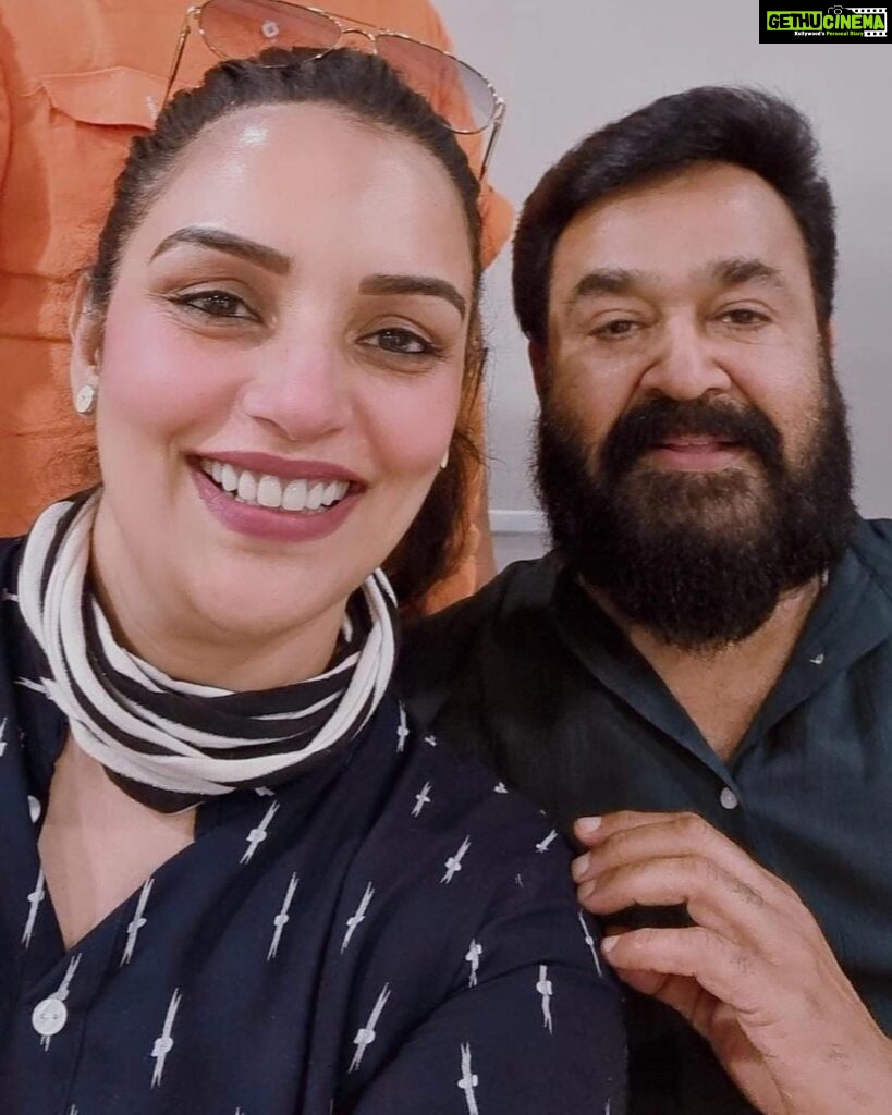 Shweta Menon Instagram - 🎉🎂🎈 Happy Birthday Dear Laaattaa ❤️ @mohanlal 🎈🎂🎉 May your special day be filled with joy, laughter, and wonderful moments! 🥳🎉✨ Wishing you abundant blessings and happiness in the coming years! 🙏🌟🎁 May you continue to shine brightly in your endeavors and touch the hearts of millions! ✨💫❤️ Sending you lots of love and best wishes! 💌💕🎊 - @shwetha_menon