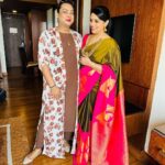 Shweta Menon Instagram - Today morning Inauguration time from Calicut..Make up for my sweet sister @shwetha_menon Stylist : @tharunya_vk Outfit : @vybhadesignerstudio Jewellery: @kaya_online_ Makeup artist @avinash_s_chetia @sonybaby156 Actress @shwetha_menon 💕💕💕💕💕💕💕💕💕💕 Calicut City, Kerala;