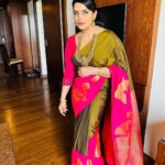 Shweta Menon Instagram - Today morning Inauguration time from Calicut..Make up for my sweet sister @shwetha_menon Stylist : @tharunya_vk Outfit : @vybhadesignerstudio Jewellery: @kaya_online_ Makeup artist @avinash_s_chetia @sonybaby156 Actress @shwetha_menon 💕💕💕💕💕💕💕💕💕💕 Calicut City, Kerala;