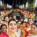 Shweta Menon Instagram - ॐ श्री लक्ष्मी-नारायणाय नमः #ShwethaMenon Stylist : @tharunya_vk Saree : @turmerikofficial Blouse : @raimesdesignerboutique Accessories: @seeruscollections MUA : @avinash_s_chetia Sree Lakshmi Narayana Temple Kumbalam