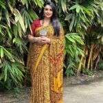 Shweta Menon Instagram – The dazzling @shwetha_menon in timeless elegance with this stunning Yellow Base Modal Silk with red leaf Saree

Free shipping in India for orders above 1999/-*

DM us for more details or WhatsApp to +91 6282187583

Yellow Base Modal Silk

Visit https://byhand.in/

Fabric – Modal
Pattern – Printed

Worldwide shipping available***

DM for prices and enquires

#ByHandFashion #ajrakhStyle #yellowsaree #ajrakhsaree #HandcraftedFashion #saree #TraditionalVibes #EthnicChic #ArtisanalCraftsmanship #SanganeriPrints #HandmadeBeauty #FashionInspiration #ModernTraditional
#BohoVibes #FashionStatements #IndianFashion #CulturalElegance #UniqueStyle #HandloomLove #Fashionista #contemporaryindianfashion