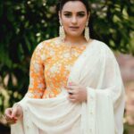 Shweta Menon Instagram - Stylist: @tharunya_vk Wardrobe: @houseofemkay Accessories: @kaya_online_ MUA : @avinash_s_chetia Shots : @akhil_photography_tvm Nails by : @_nail_on_sale_