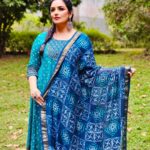 Shweta Menon Instagram – #shwethamenon 
Stylist : @tharunya_vk
Wardrobe: @byhand.in
Accessories: @accessorize_with_ruhnaal
Nails by : @_nail_on_sale_
MUA : @sijanmakeupartist