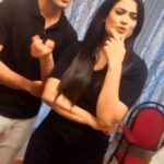 Shweta Tiwari Instagram - Timepass with pyaara beta.. @varun_kasturia