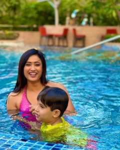 Shweta Tiwari Instagram - 🏊‍♀️ day out!