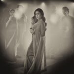 Shweta Tiwari Instagram - Kalakaar: Presenting the @glariconic 2023 calendar Photography @amitkhannaphotography Styling @stylingbyvictor @sohail__mughal___ Hair @sunny_hairr Saree @victor_robinsonofficial Jewellery @goldsmiths_jewellery Reel by @openwindow._ Logistics @tshodenyb Venue partner @pocolocotapasandbar Collabs Partner and Studio partner @maximus_collabs_ Gifting partners @peterjperfumes @ambraee_ @saranyajewellery_ @rubans.in