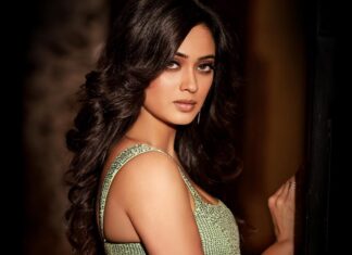 Shweta Tiwari Instagram - Be yourself ! Because an original is worth more than a copy! Outfit @adabymehar Earings @rubans.in Styled by @stylingbyvictor @sohail__mughal___ 📸 @amitkhannaphotography Mua @durgedeepak76