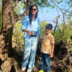 Shweta Tiwari Instagram – Picnic in the mountains 🧺

@thewestinhimalayas