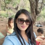 Shweta Tiwari Instagram – Picnic in the mountains 🧺

@thewestinhimalayas