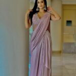 Shweta Tiwari Instagram - Saree @seasonsmumbai Accessories @aulerthofficial Styled by @stylingbyvictor @sohail__mughal___ Assisted by @styleby_antara