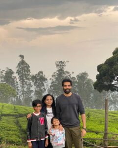 Sibi Sathyaraj Instagram - Scotland of India! #coonoor 

#Sibiraj #Sibisathyaraj #RevathiSibiraj #Dheeran #Samaran #Ranbros #summer #summerholidays #familytime #familygoals