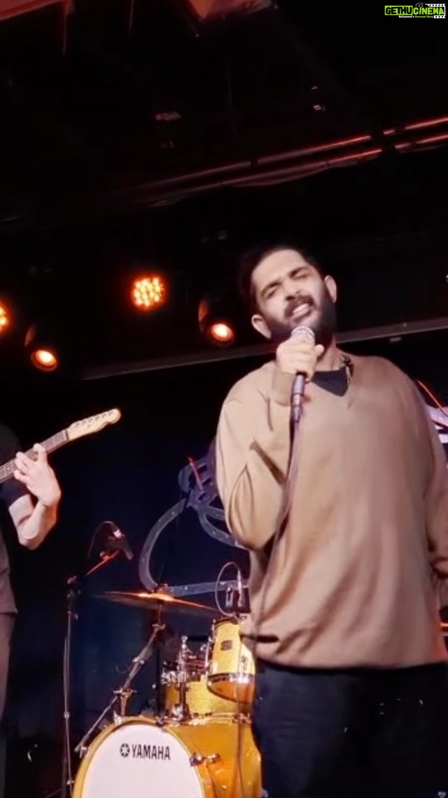 Sid Sriram Instagram - A little clip from a secret show we did in Toronto at @thedrakehotel couple nights ago, playing songs from the unreleased album. Forever grateful and inspired. The name my parents gave me is Sidharth, and I never really thought to look into what it means until recently. I looked it up and the definition I found was “one who has accomplished a goal or aim”. Which then leads me to the question, what is the goal? The journey continues. Love to brothers @arsononly, @ajabaum, @dealdrugger, @evanguymandude, @gdfx, @hurlybiscuits. Love to @myrasita, @trauzzi, all the @umusic and @defjam fam The storm will come quietly Clip captured by @ayanna.allen_