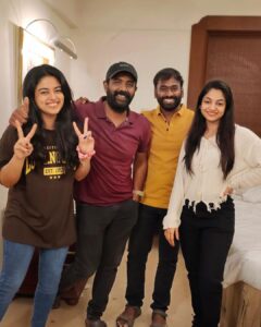 Siddhi Idnani Instagram - 🌻🥰🌸🌈💜🧿
