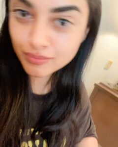 Siddhi Idnani Instagram - 🌻🥰🌸🌈💜🧿