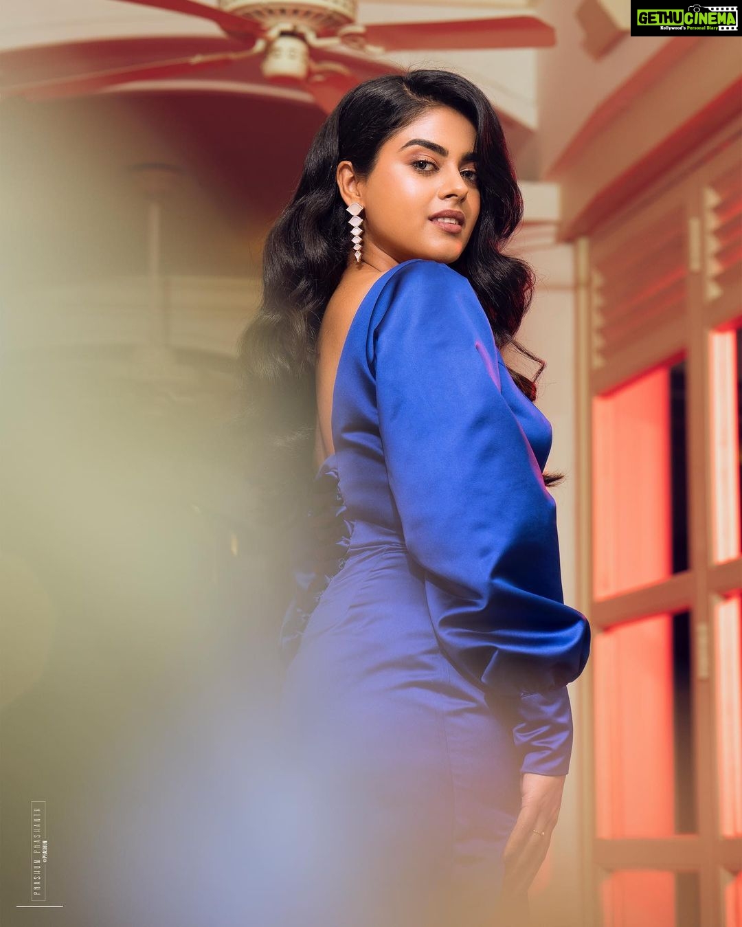 Siddhi Idnani Instagram - move as your highest self, unapologetically ππ Shot by- @prachuprashanth Styled by- @indu_ig Makeup- @deepz_beautyjourney Hairstylist- @soniyarameshbabu_muah Outfit- @yaradesigners Jewelry- @fineshinejewels Managed by - @arunprajeethm